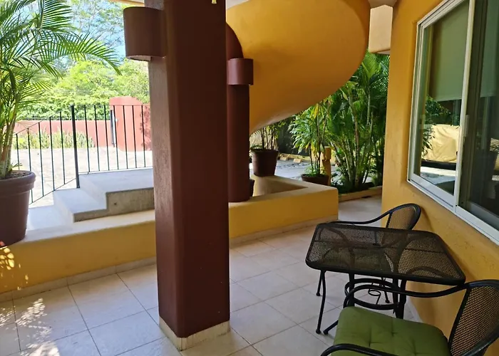 " Mangos" 2 Bedroom 2 Bathroom At Walking Distance From The Zihuatanejo
