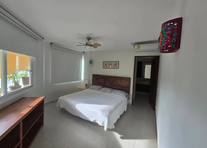 " Mangos" 2 Bedroom 2 Bathroom At Walking Distance From The Apartamento *